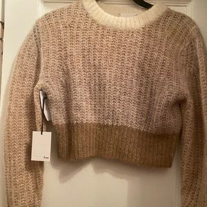 Aritzia Cropped long sleeve sweater